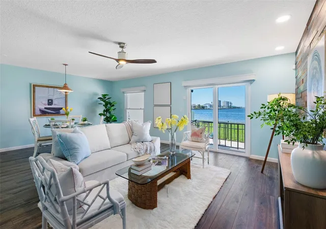 Photo 4 of Townhouse for sale at 2700 Bayshore Blvd #511, Dunedin, FL 34698 | MLS# TB8558482 | Listing updated on 2026-10-21