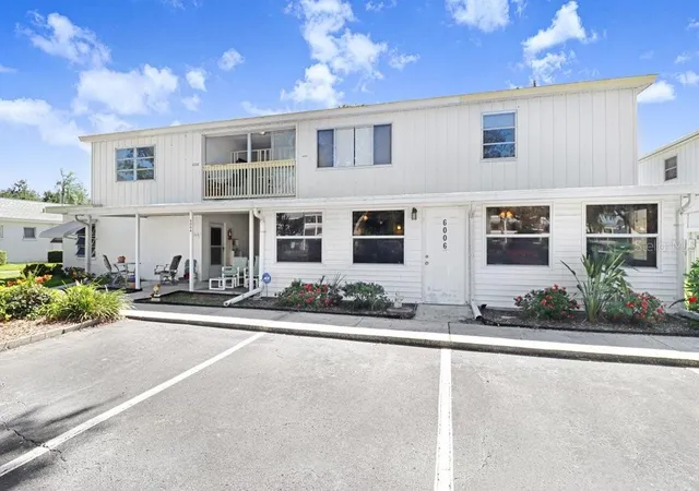 Photo 3 of Condo for sale at 6006 Lilli Way, Bradenton, FL 34207 | MLS# TB8558487 | Listing updated on 2026-10-30