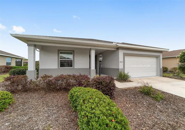 Photo 1 of Single family home for sale at 9979 SW 88th Loop, Ocala, FL 34481 | MLS# OM734092 | Listing updated on 2026-10-23