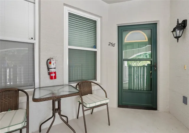 Photo 2 of Condo for sale at 580 Cranes Way #258, Altamonte Springs, FL 32701 | MLS# O6450245 | Listing updated on 2026-10-21