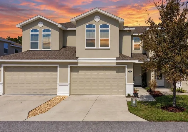 Photo 1 of Townhouse for sale at 2270 Montview Dr, Clearwater, FL 33763 | MLS# TB8558497 | Listing updated on 2026-10-20