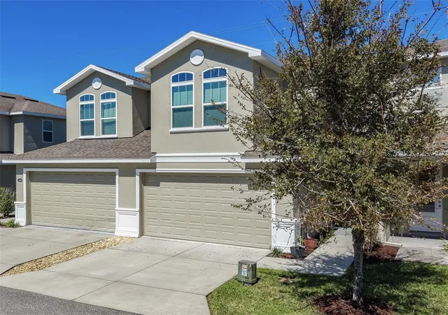 Photo 2 of Townhouse for sale at 2270 Montview Dr, Clearwater, FL 33763 | MLS# TB8558497 | Listing updated on 2026-10-20