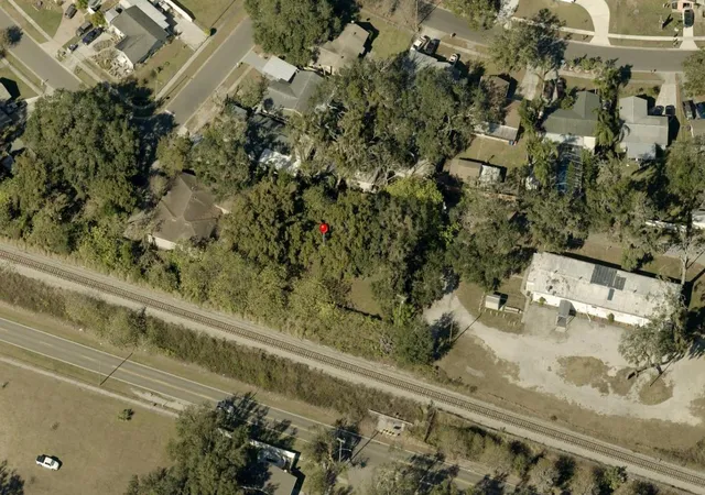 Photo 1 of Land for sale at 122 W Clay Ave, Brandon, FL 33510 | MLS# K4903881 | Listing updated on 2026-10-21
