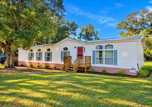 Manufactured home for sale at 455 NE 112th Avenue, OLD TOWN, FL 32680 | MLS# O6450260