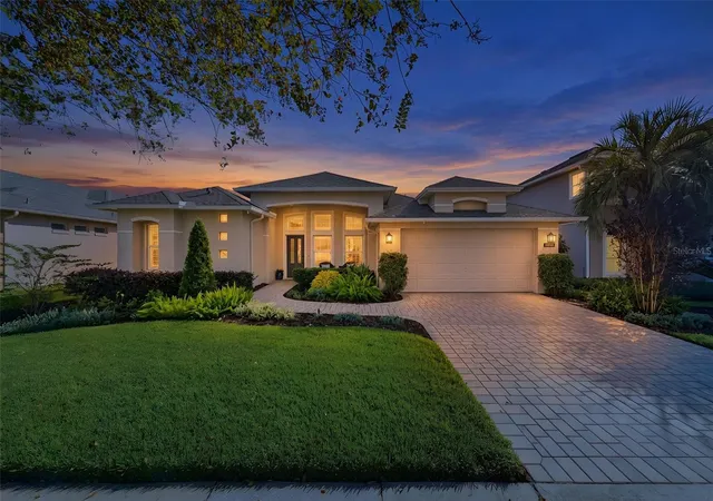 Photo 1 of Single family home for sale at 13850 Bluewater Cir, Orlando, FL 32828 | MLS# O6450268 | Listing updated on 2026-10-18