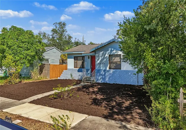 Photo 3 of Single family home for sale at 6459 3rd Avenue S, Saint Petersburg, FL 33707 | MLS# TB8558518 | Listing updated on 2026-10-20