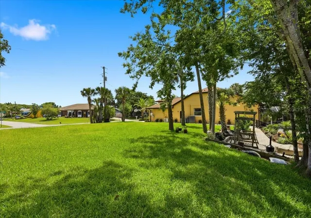 Photo 3 of Land for sale at 27 Cottonwood Ct, Palm Coast, FL 32137 | MLS# FC322154 | Listing updated on 2026-10-16