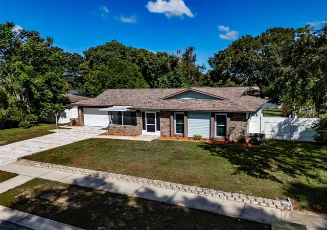 Photo 3 of Single family home for sale at 3302 King Richard, Seffner, FL 33584 | MLS# TB8558527 | Listing updated on 2026-10-20