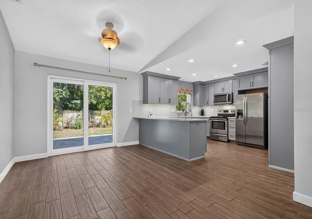 Photo 4 of Single family home for sale at 120 Orange Ave N, Saint Petersburg, FL 33710 | MLS# TB8558529 | Listing updated on 2026-10-17