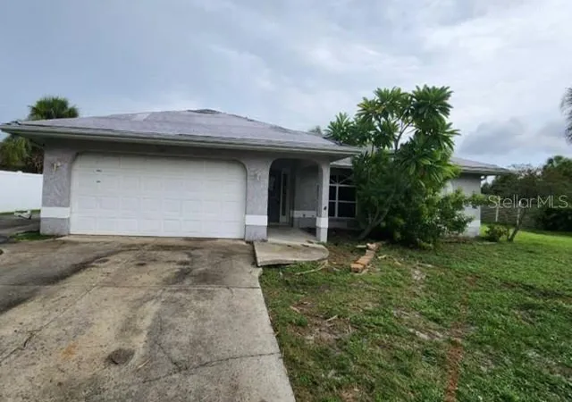 Photo 1 of Single family home for sale at 656 Azure Rd, Venice, FL 34293 | MLS# O6450288 | Listing updated on 2026-10-28