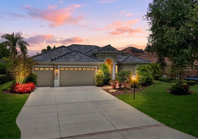 Photo 3 of Single family home for sale at 13409 Kildare Pl, Lakewood Ranch, FL 34202 | MLS# A4709744 | Listing updated on 2026-10-22