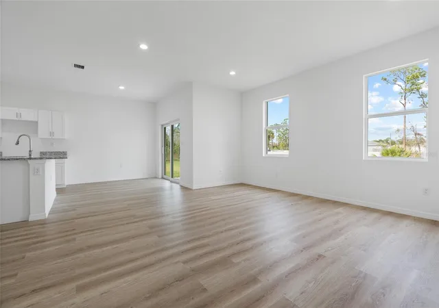 Photo 2 of Single family home for sale at 566 Woodview Dr, Lehigh Acres, FL 33972 | MLS# TB8558568 | Listing updated on 2026-10-17