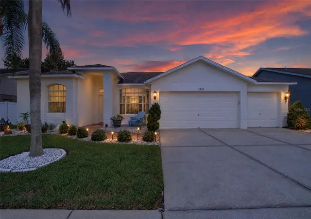 Photo 4 of Single family home for sale at 11220 Sailbrooke Dr, Riverview, FL 33579 | MLS# TB8558569 | Listing updated on 2026-10-30