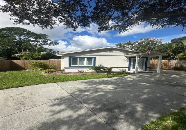 Photo 1 of Single family home for sale at 204 W 36th Street, Bradenton, FL 34205 | MLS# R4912164 | Listing updated on 2026-10-23