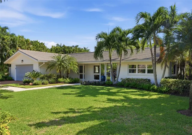 Photo 2 of Single family home for sale at 607 Owl Way, Sarasota, FL 34236 | MLS# A4709752 | Listing updated on 2026-10-23