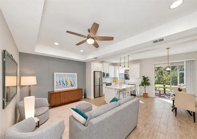Photo 3 of Townhouse for sale at 12121 Trailhead Dr, Bradenton, FL 34211 | MLS# A4709753 | Listing updated on 2026-10-22