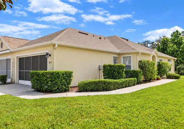 Photo 4 of House for sale at 8524 Corinthian Way, New Port Richey, FL 34654 | MLS# TB8558598 | Listing updated on 2026-10-17