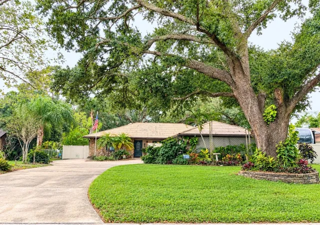 Single family home for sale at 329 Hollowtree Dr, SEFFNER, FL 33584 | MLS# TB8558599