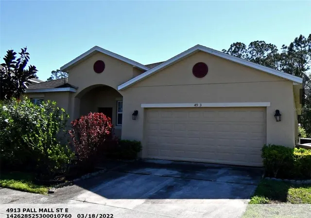 Single family home for sale at 4913 Pall Mall St E, KISSIMMEE, FL 34758 | MLS# G5119155