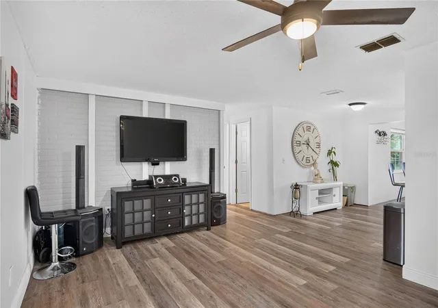 Photo 3 of Single family home for sale at 6020 17th Street, Zephyrhills, FL 33542 | MLS# TB8558619 | Listing updated on 2026-10-29