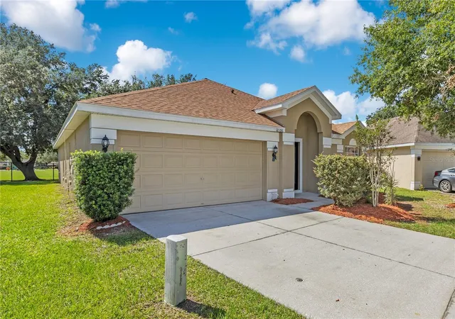 Photo 2 of Single family home for sale at 12108 Dawn Vista Dr, Riverview, FL 33578 | MLS# O6450343 | Listing updated on 2026-10-20