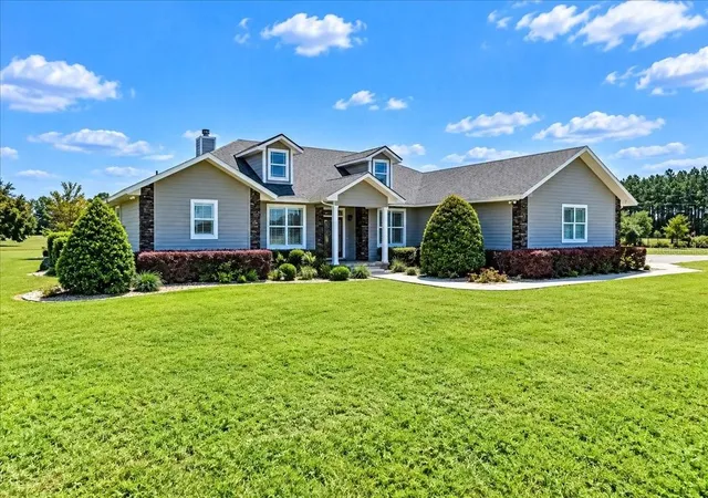 Photo 4 of Single family home for sale at 4630 NW 160th Street, Trenton, FL 32693 | MLS# GC544213 | Listing updated on 2026-10-17