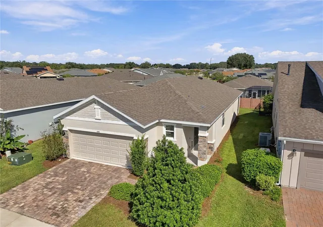 Single family home for sale at 5541 NW 40th Loop, OCALA, FL 34482 | MLS# OM734120