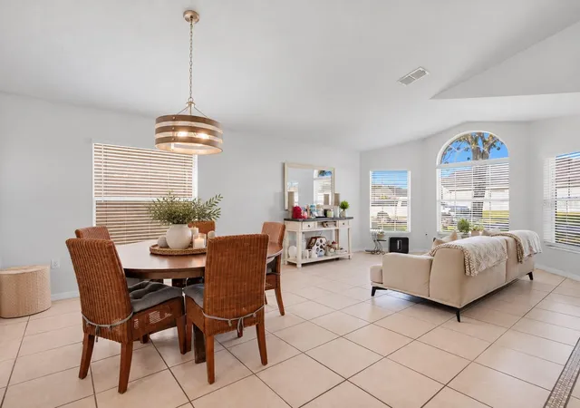 Photo 3 of Single family home for sale at 3047 Rob Way, Kissimmee, FL 34743 | MLS# O6450357 | Listing updated on 2026-10-23