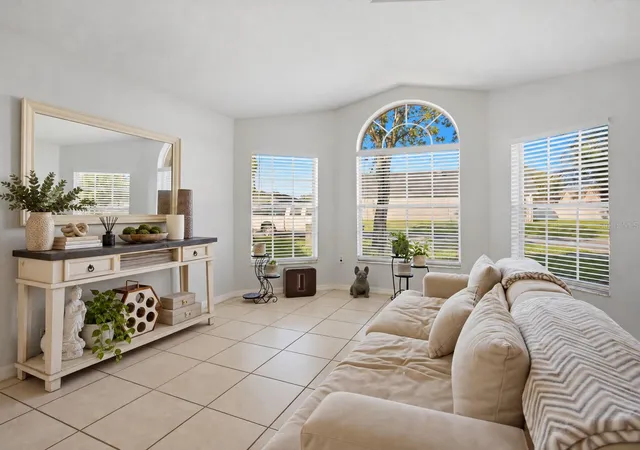 Photo 4 of Single family home for sale at 3047 Rob Way, Kissimmee, FL 34743 | MLS# O6450357 | Listing updated on 2026-10-23