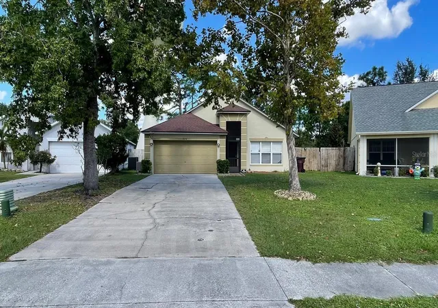 Photo 2 of Single family home for sale at 3330 Kelsey Ln, Saint Cloud, FL 34772 | MLS# O6450362 | Listing updated on 2026-10-20