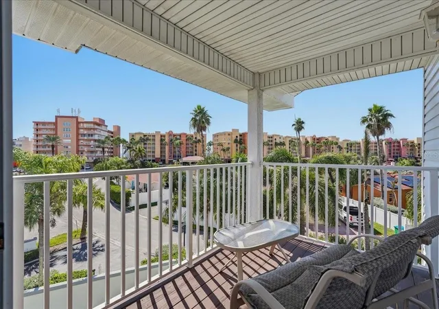 Photo 1 of Townhouse for sale at 101 Shoals Cir, North Redington Beach, FL 33708 | MLS# TB8558660 | Listing updated on 2026-10-21