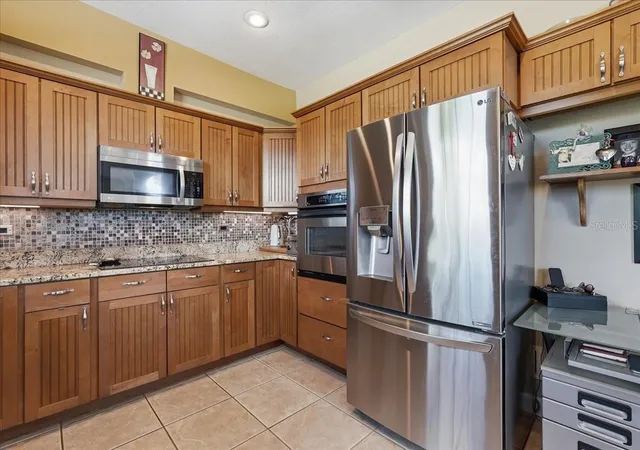 Photo 2 of Townhouse for sale at 101 Shoals Cir, North Redington Beach, FL 33708 | MLS# TB8558660 | Listing updated on 2026-10-21