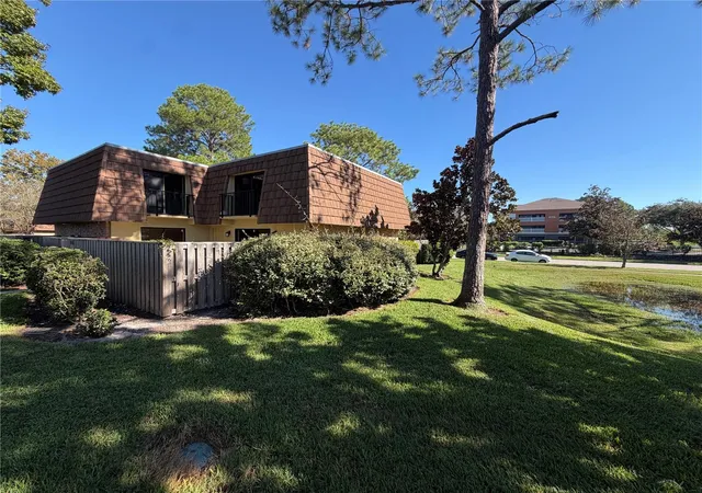 Photo 1 of Condo for sale at 5256 Middle Ct #104, Orlando, FL 32811 | MLS# O6450363 | Listing updated on 2026-10-20