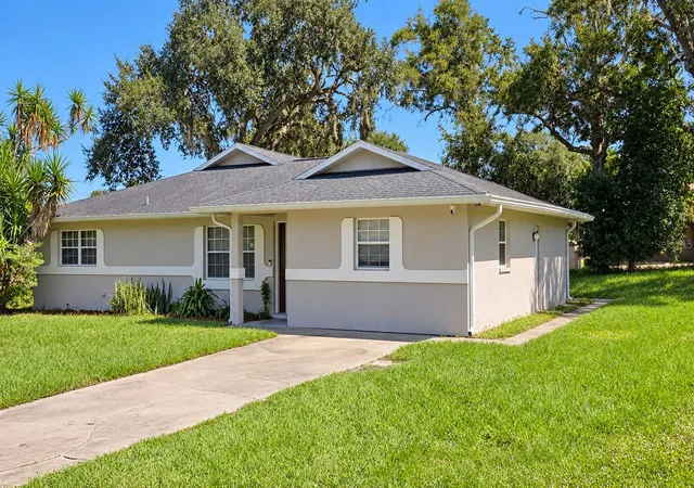 Photo 2 of Single family home for sale at 5636 Beech St, Zephyrhills, FL 33542 | MLS# TB8558666 | Listing updated on 2026-10-17