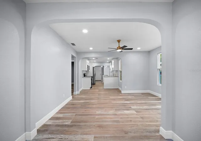 Photo 4 of Single family home for sale at 1319 E Norfolk St, Tampa, FL 33604 | MLS# TB8558670 | Listing updated on 2026-10-25
