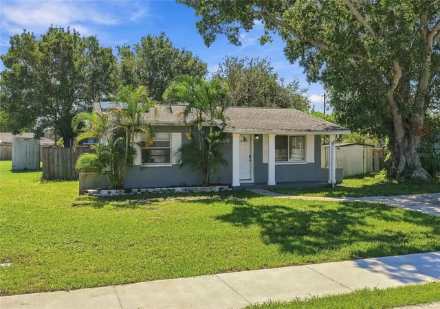 Photo 1 of Single family home for sale at 4586 42nd Avenue N, Saint Petersburg, FL 33714 | MLS# TB8558671 | Listing updated on 2026-10-22