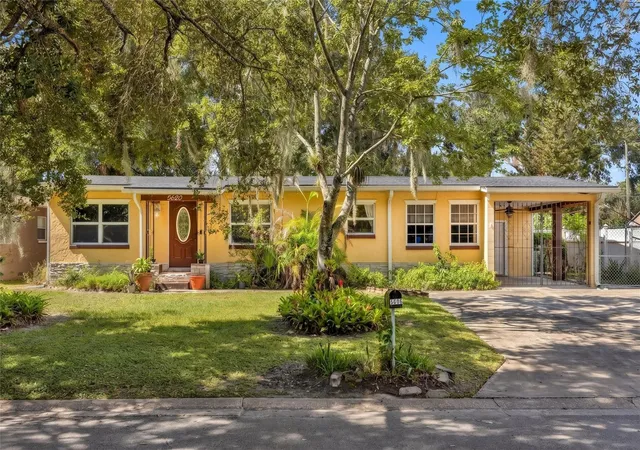 Photo 1 of Single family home for sale at 5620 Sandalwood Dr, Orlando, FL 32839 | MLS# O6450371 | Listing updated on 2026-10-23