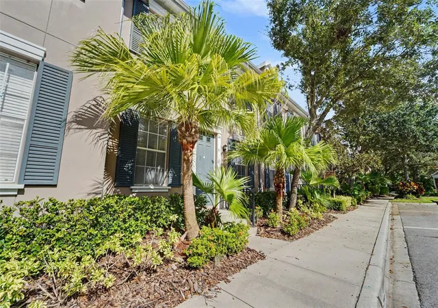 Photo 2 of Townhouse for sale at 11504 Fountainhead Dr, Tampa, FL 33626 | MLS# O6450372 | Listing updated on 2026-10-22