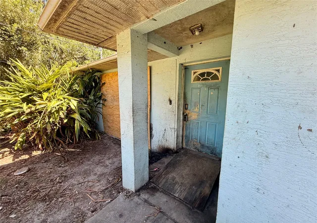 Photo 3 of Single family home for sale at 2715 Marigold Ave, Mims, FL 32754 | MLS# TB8558674 | Listing updated on 2026-10-20