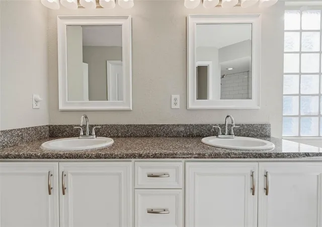 Photo 3 of Single family home for sale at 29307 Kapalua Way, San Antonio, FL 33576 | MLS# TB8558679 | Listing updated on 2026-10-17