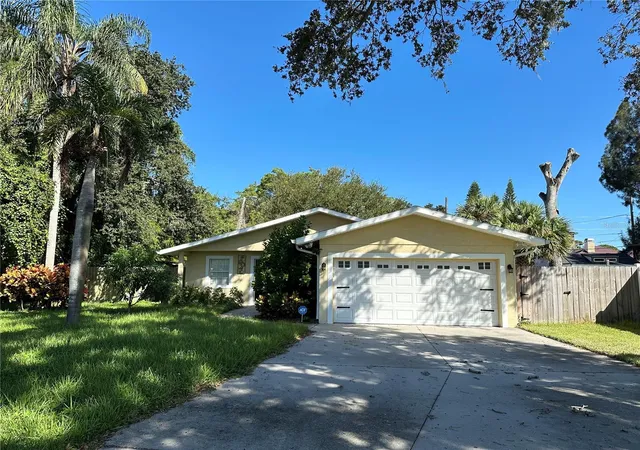 Single family home for sale at 1791 Ezelle Ave, LARGO, FL 33770 | MLS# TB8558683