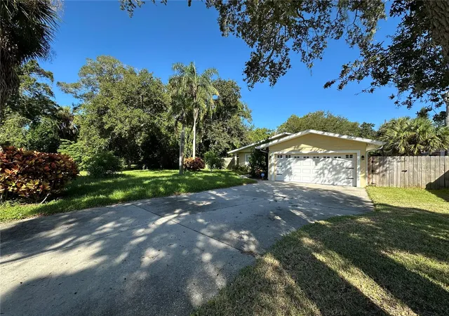 Photo 1 of Single family home for sale at 1791 Ezelle Ave, Largo, FL 33770 | MLS# TB8558683 | Listing updated on 2026-10-22