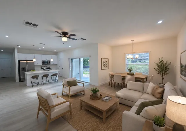 Photo 2 of Single family home for sale at 14 Locust Run Dr, Ocala, FL 34472 | MLS# O6450380 | Listing updated on 2026-10-22