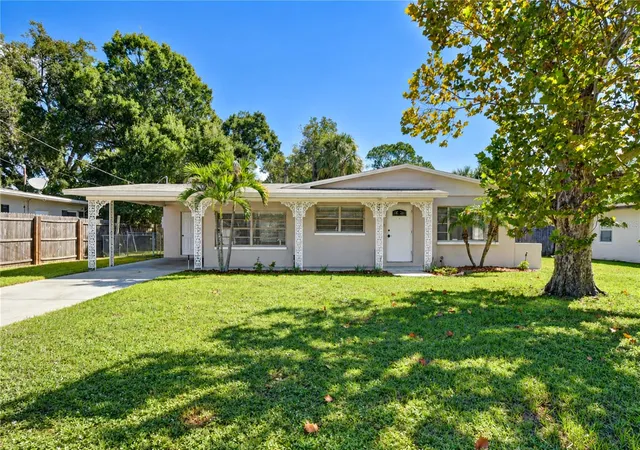 Photo 1 of Single family home for sale at 4508 S Lois Ave, Tampa, FL 33611 | MLS# TB8558689 | Listing updated on 2026-10-21