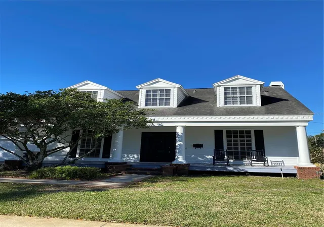 Photo 1 of Single family home for sale at 3318 Eagle Blvd, Orlando, FL 32804 | MLS# O6450386 | Listing updated on 2026-10-21