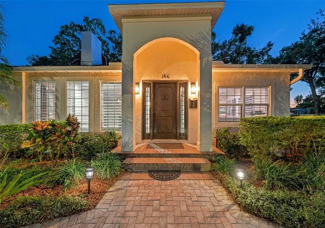 Photo 1 of Single family home for sale at 146 33rd Avenue N, Saint Petersburg, FL 33704 | MLS# TB8558700 | Listing updated on 2026-10-20