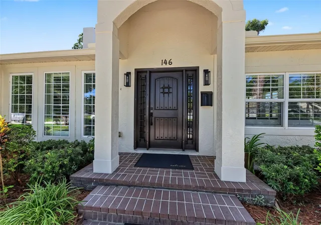 Photo 2 of Single family home for sale at 146 33rd Avenue N, Saint Petersburg, FL 33704 | MLS# TB8558700 | Listing updated on 2026-10-20