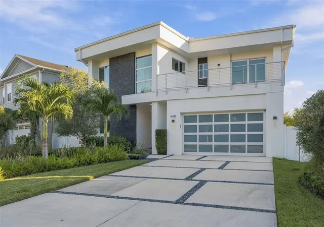 Photo 1 of Single family home for sale at 4418 W Kensington Ave, Tampa, FL 33629 | MLS# TB8558721 | Listing updated on 2026-10-27