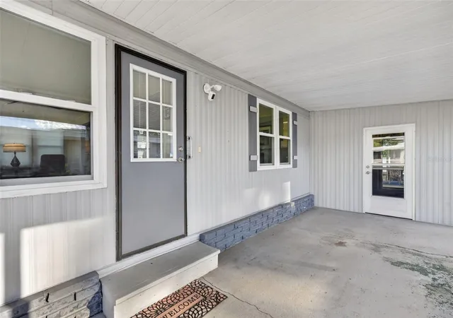 Photo 3 of Manufactured home for sale at 222 Paradise S, Leesburg, FL 34788 | MLS# G5119177 | Listing updated on 2026-10-20