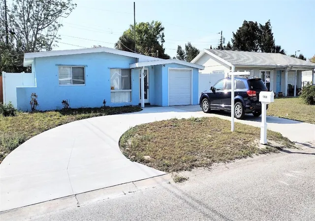 Photo 1 of Single family home for sale at 10609 Agate Ct, Port Richey, FL 34668 | MLS# TB8558724 | Listing updated on 2026-10-17